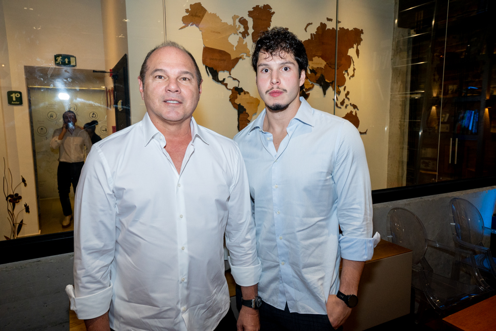 Freitas Jr. E Freitas Neto (2)