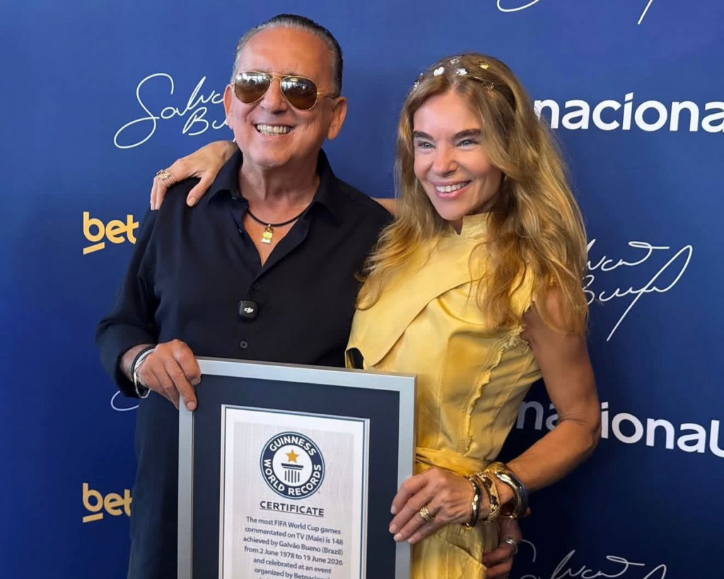 Galvão Bueno E Desirée Soares