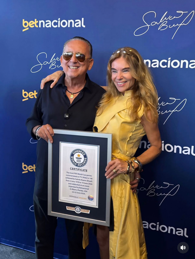 Galvão Bueno E Desirée Soares