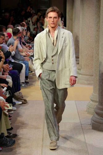 Giorgio Armani (10)