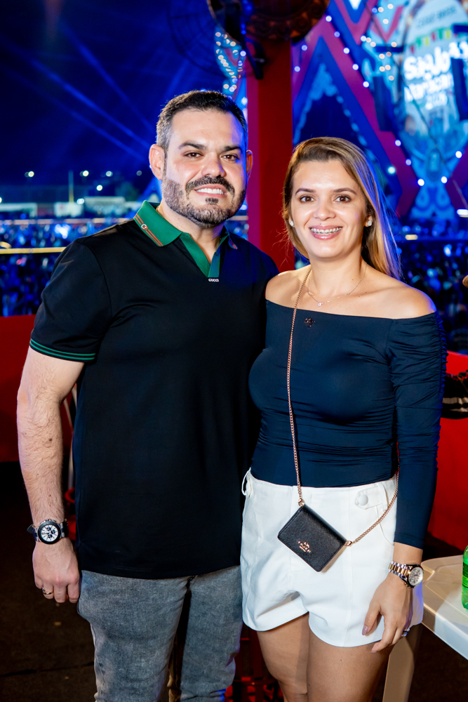 Girãozinho E Paula Girão