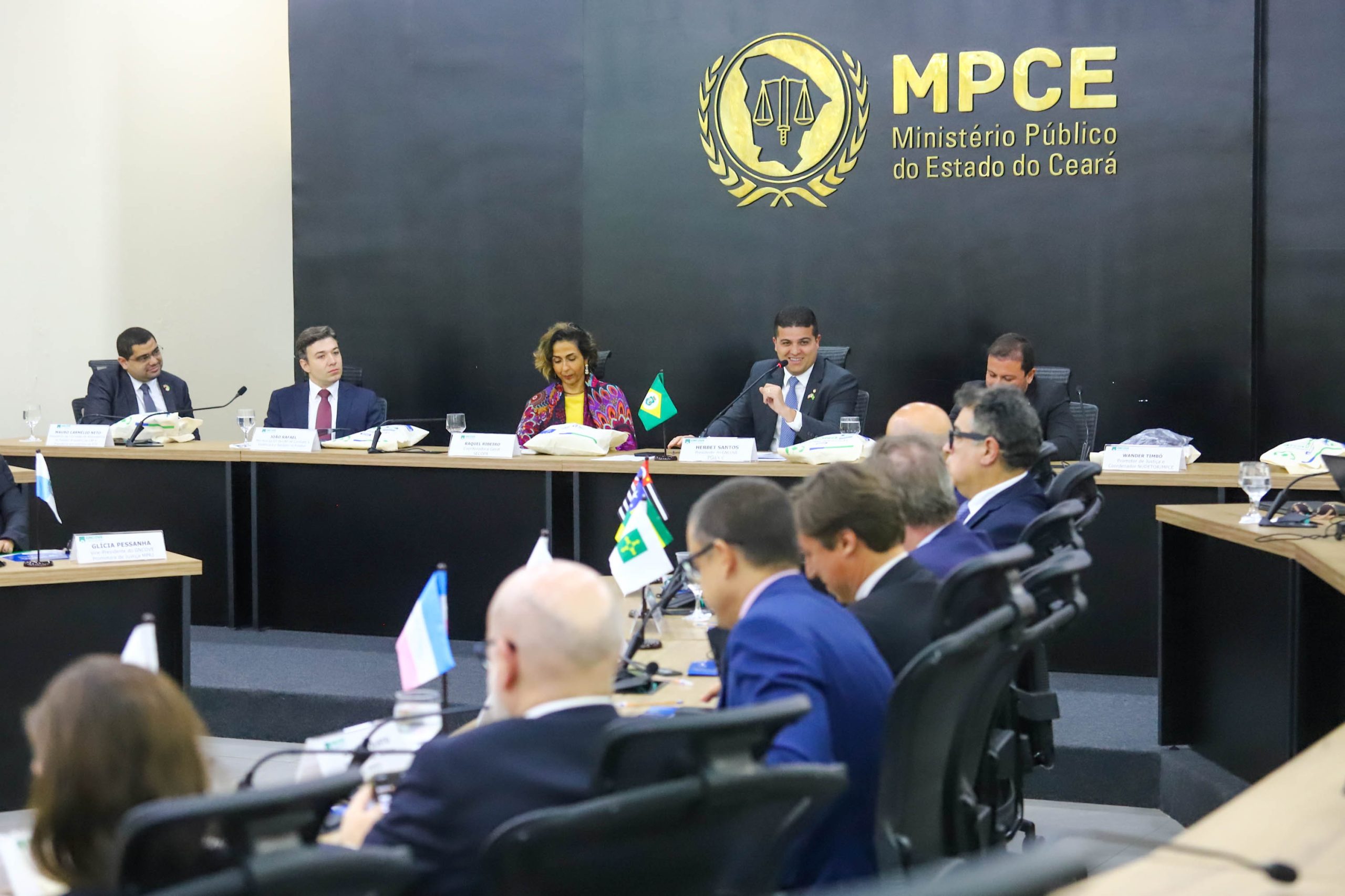 Protocolo nacional para estádios começa a ser desenhado em Fortaleza