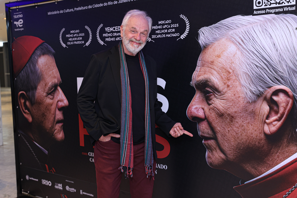 Estreia Vip Da Peça "dois Papas"