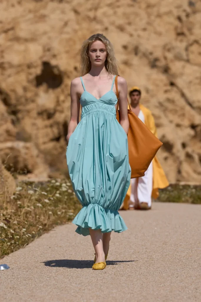 Jacquemus Verao 2027 00005 Jacquemus Spring 2027 Ready To Wear Credit Brand 768x1152