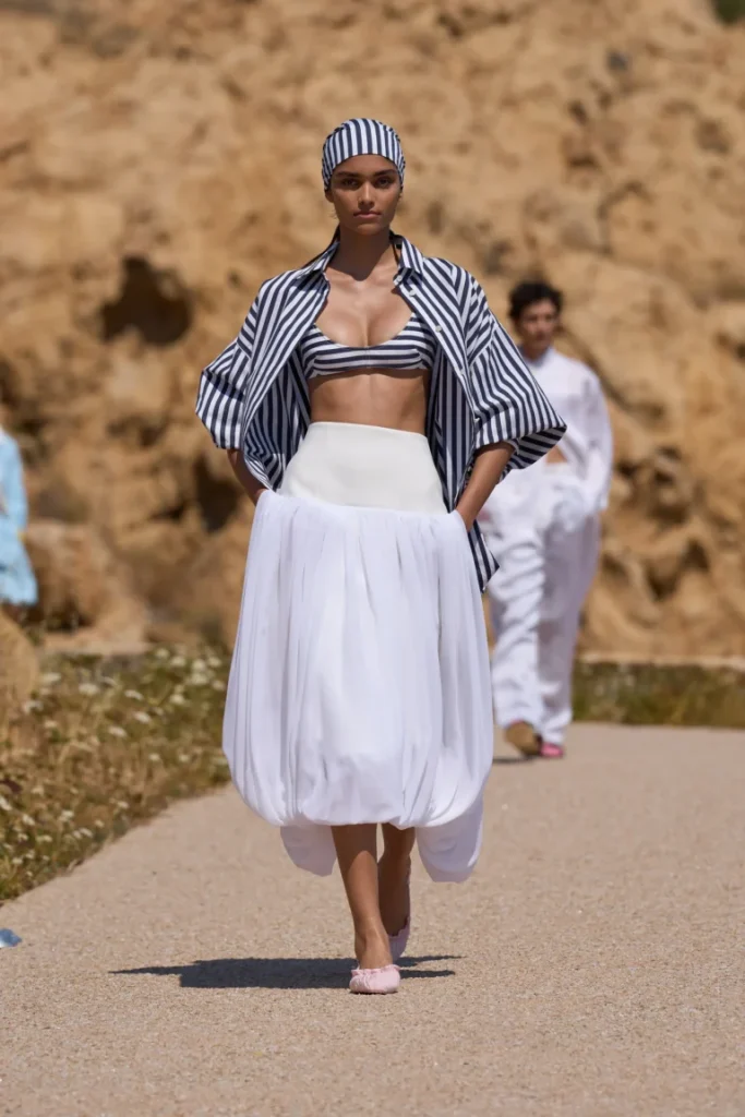 Jacquemus Verao 2027 00014 Jacquemus Spring 2027 Ready To Wear Credit Brand 768x1152