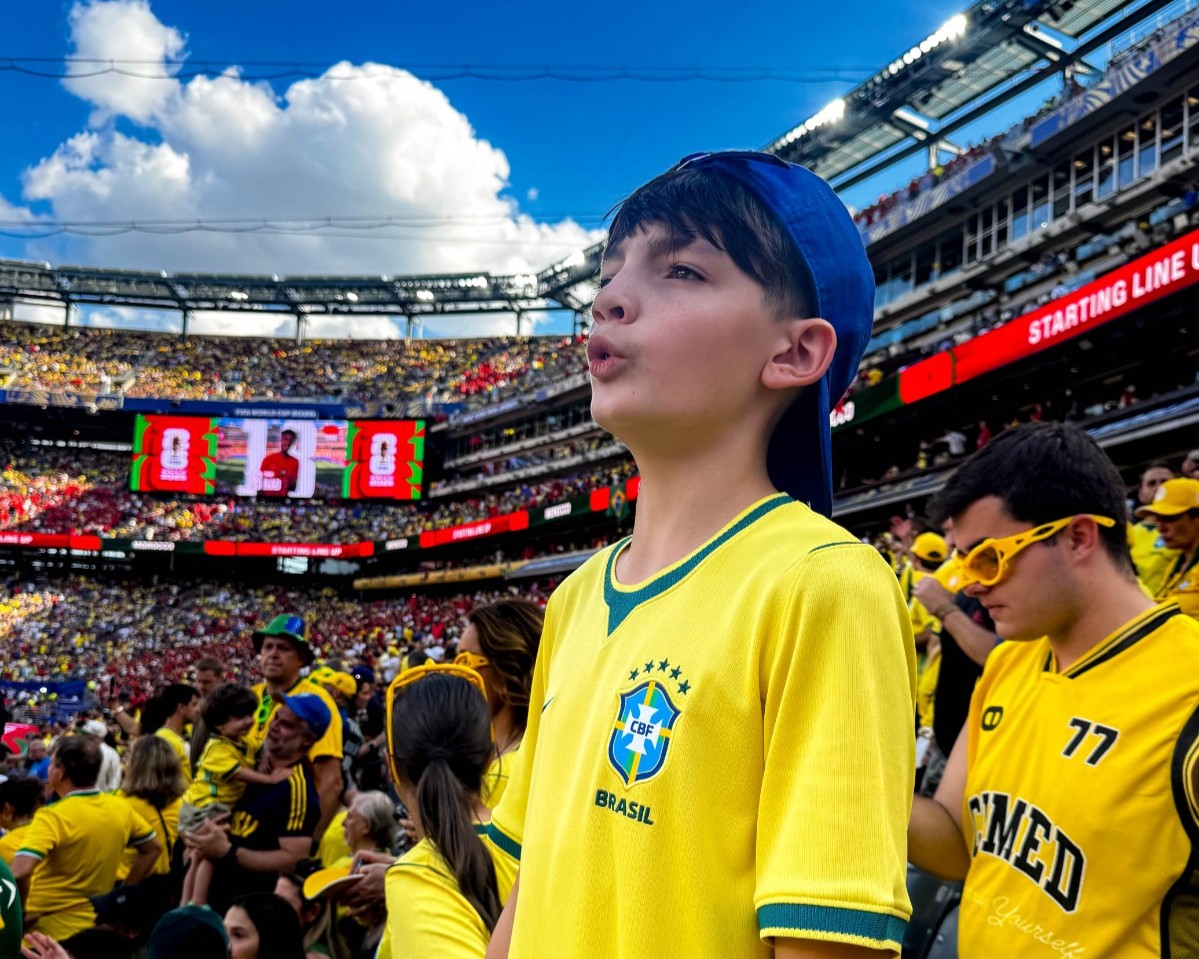 Da arquibancada às redes sociais, João Pedro conecta a geração alpha aos bastidores da Copa do Mundo
