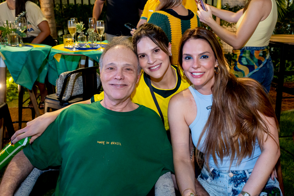 José Carlos Pontes, Amanda Pontes E Renata Guimarães
