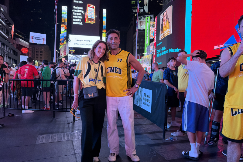 Karla Felmanas E João Adibe