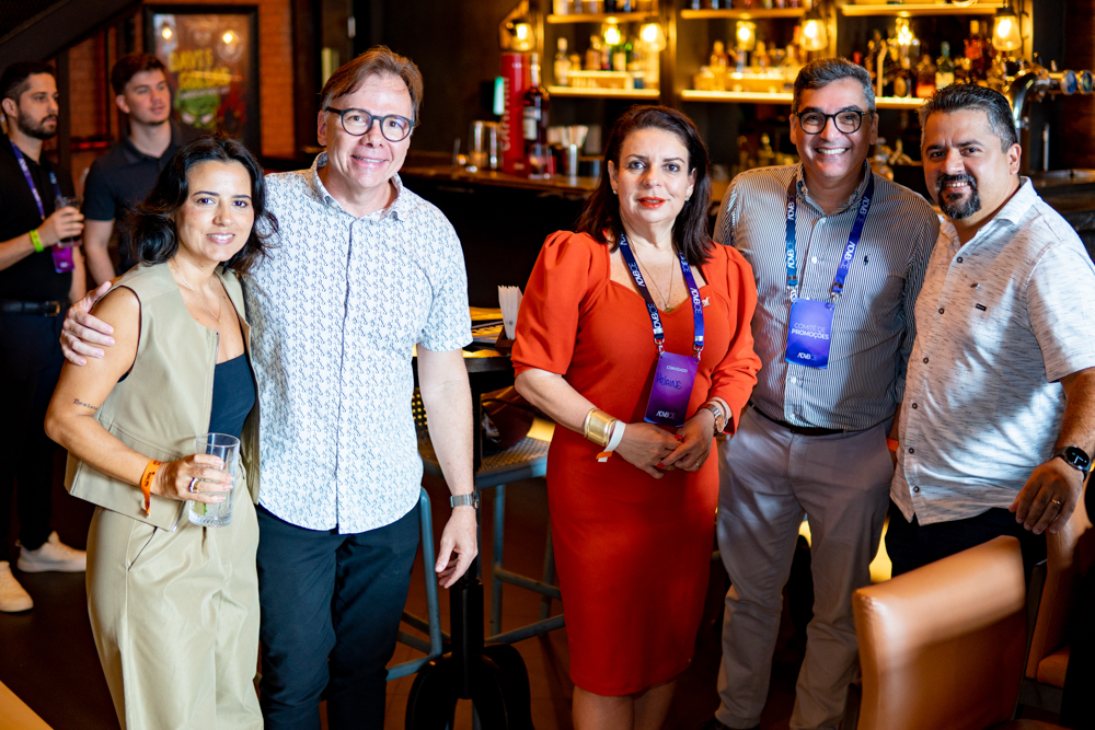 Karol Ferreira, Carlos Henrique Santiago, Helaine Gomes De Matos, Marcel Sena E Elder Rodrigues