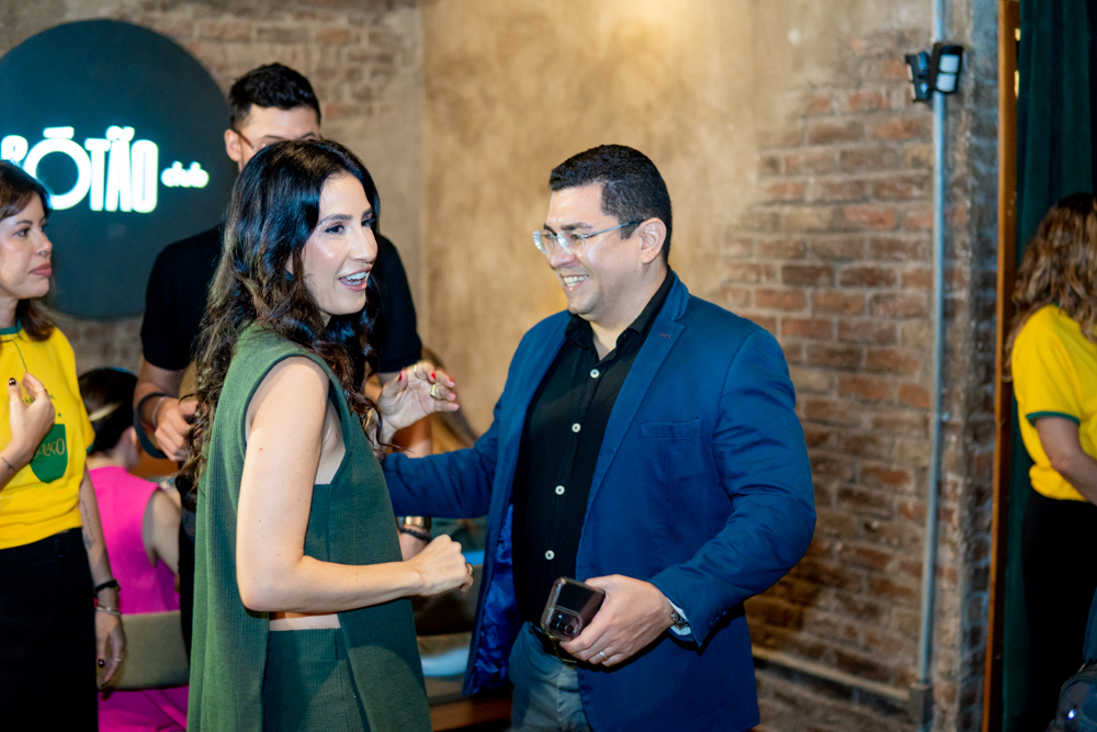 Lia Quinderé E Paulo George