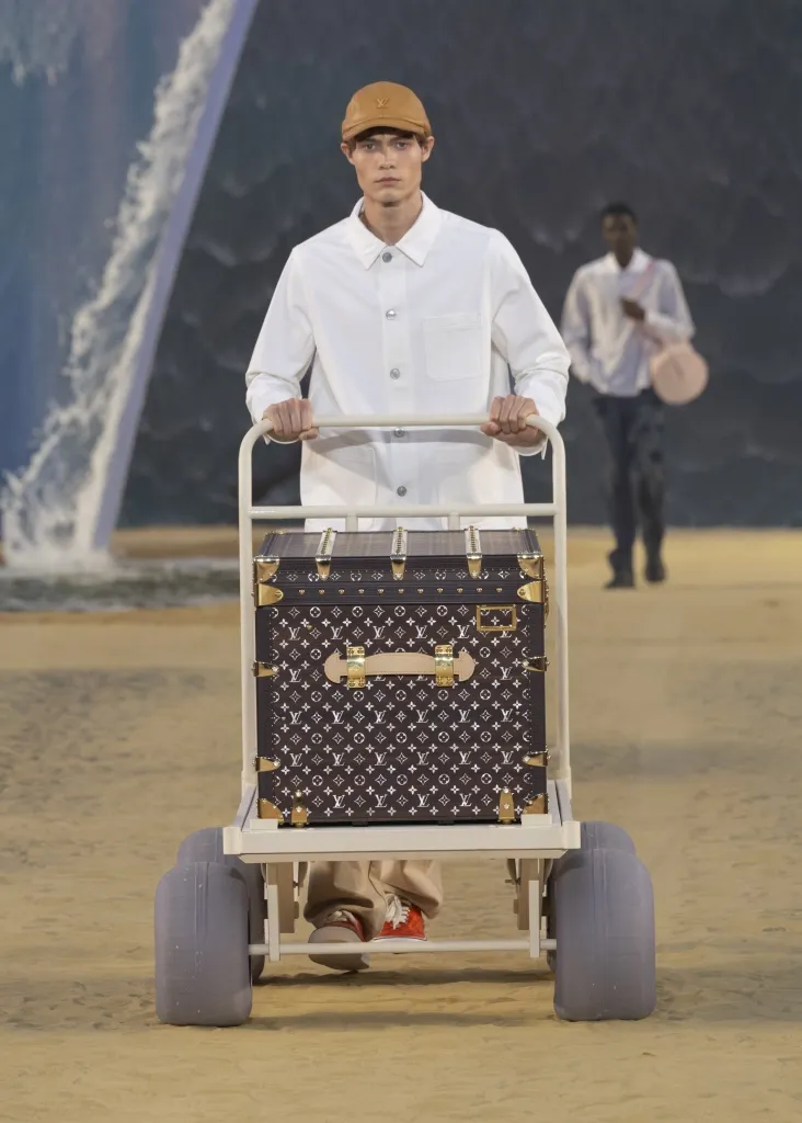 Louis Vuitton (9)