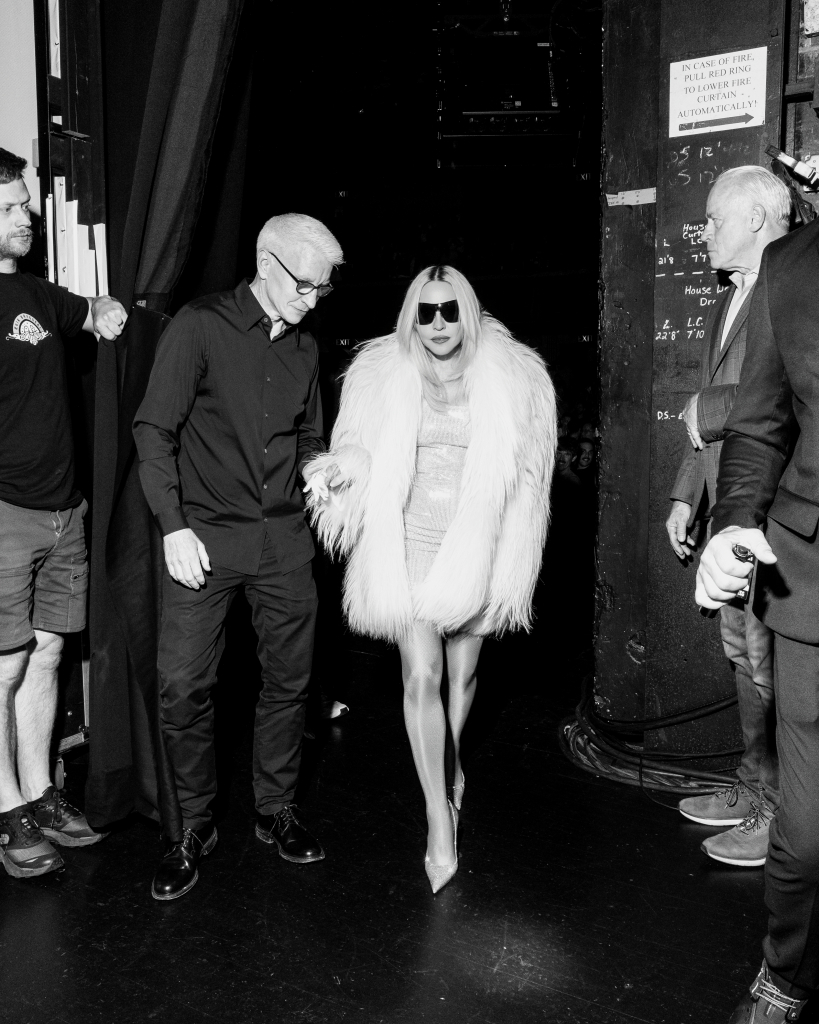 Madonna.antonioni.gucci.100626