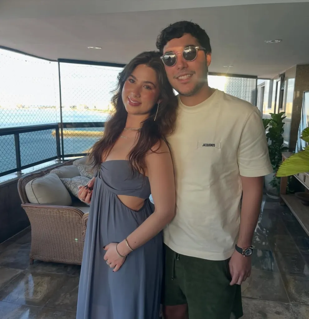 Marcela E Luca Dias Branco