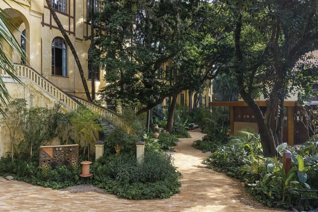 Maria Fernanda Marques Paisagismo Da Terra Ao Solo Casacor Sao Paulo 2026 Credito Roberta Gewehr 2 Civ9e9fz