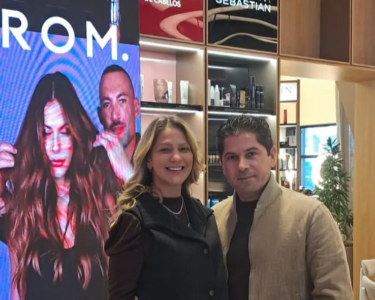 Pompeu Vasconcelos e Mariana da Fonte descobrem um novo conceito de beleza no ROM Concept em São Paulo