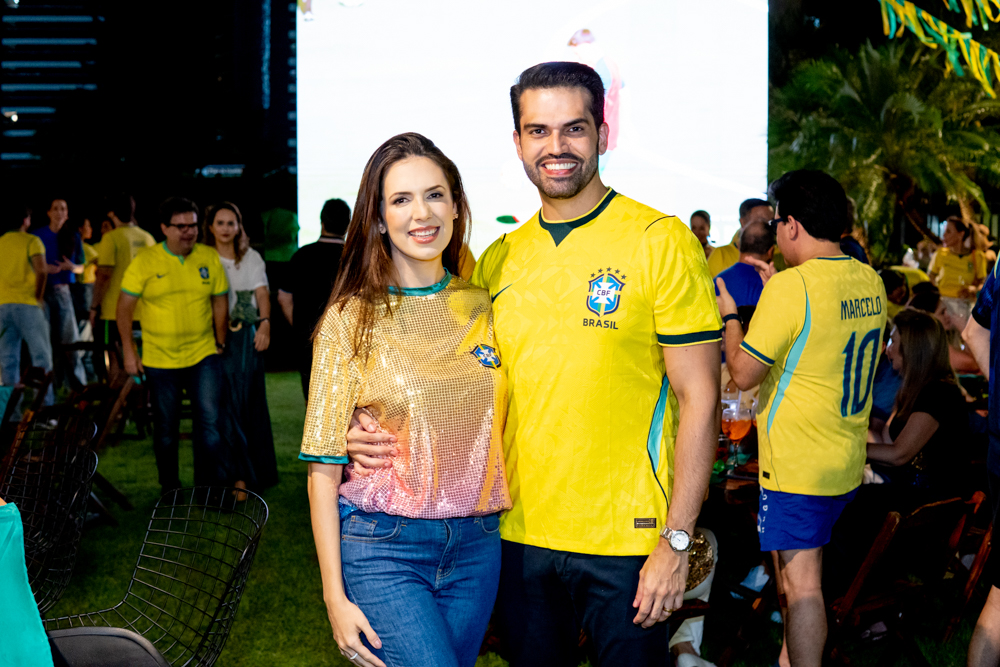Mariana E Weber Busgaib