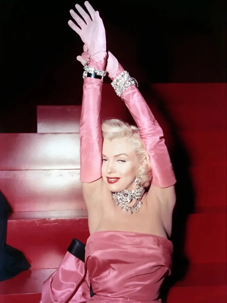 Marilyn Monroe (2)