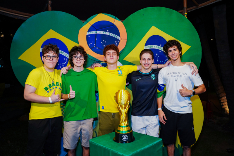 Fan Fest - Iate Clube de Fortaleza reúne gerações para celebrar vitória do Brasil na Copa