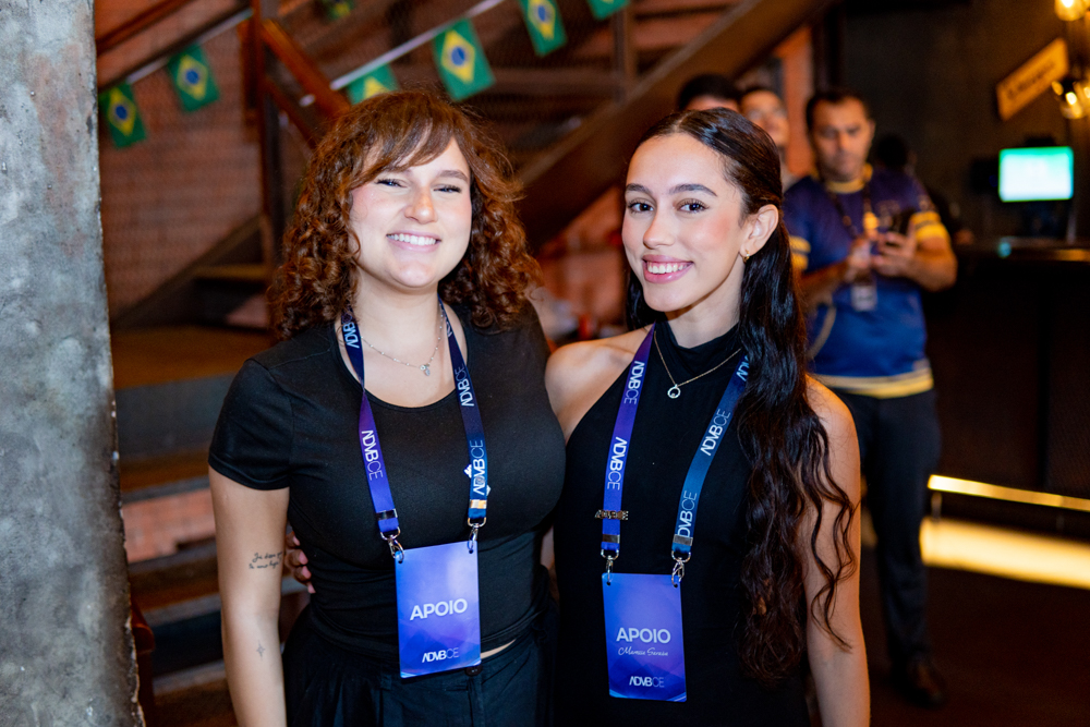 Melissa Saraiva E Maressa Saraiva