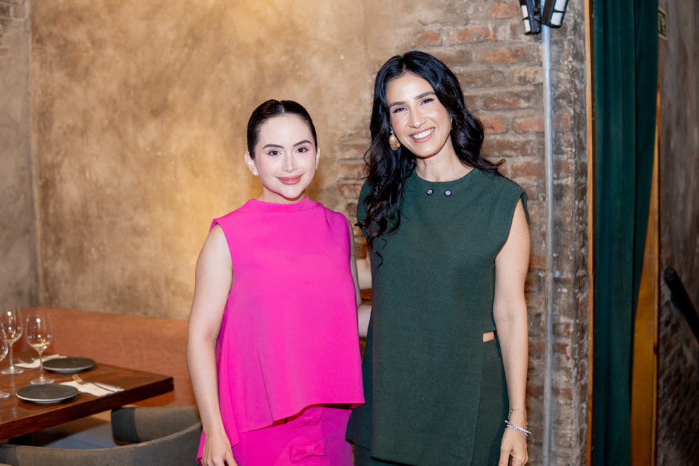 Nara Medeiros E Lia Quinderé