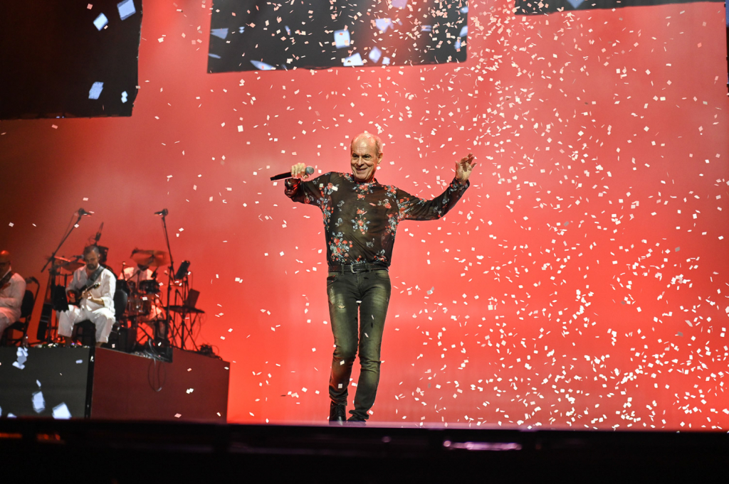 Ney Matogrosso (2)