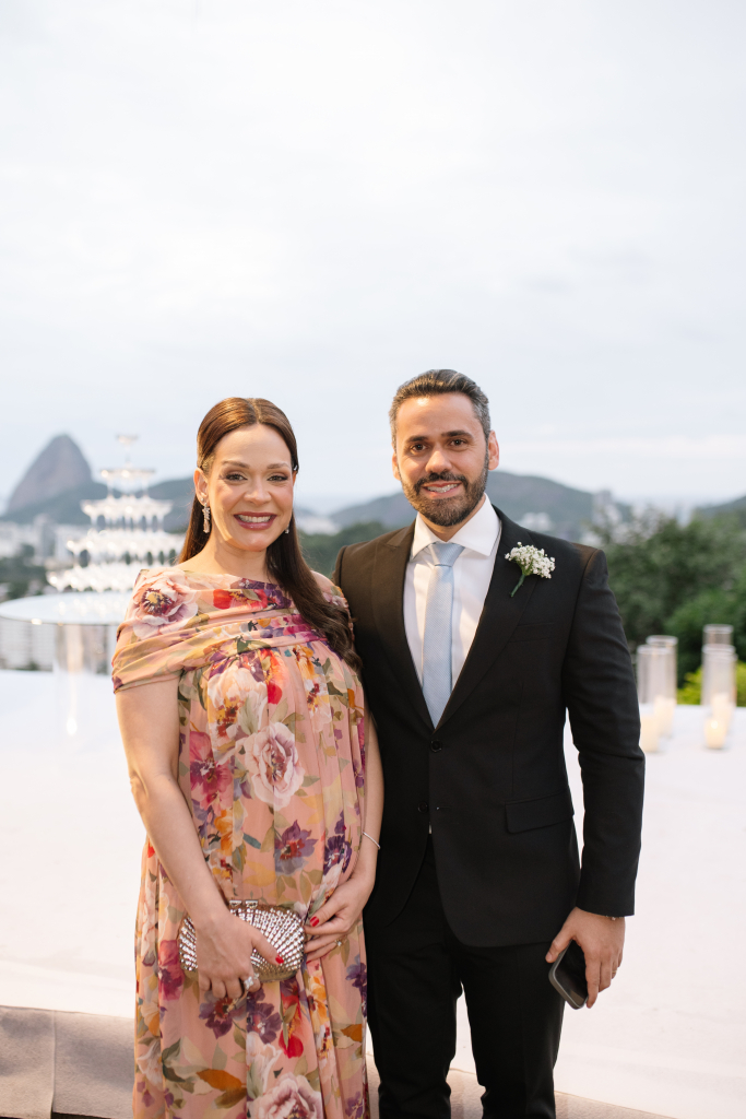 Nielma E Lucas Tavares
