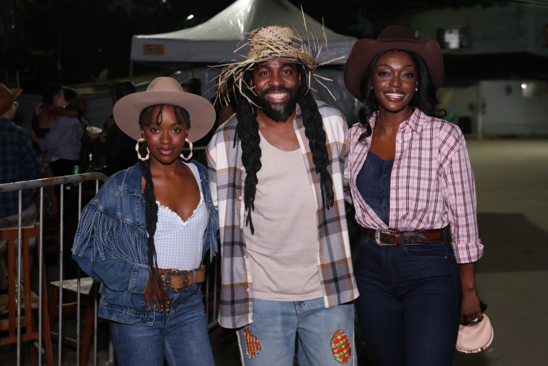clima junino - Elenco de “A Nobreza do Amor” se reúne para arraiá durante pausa nas gravações da novela