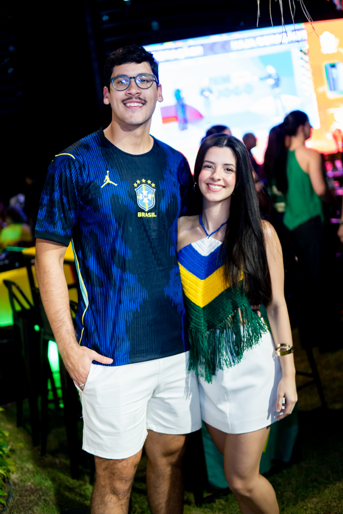 Paulo Arrais E Sarah Lacersa