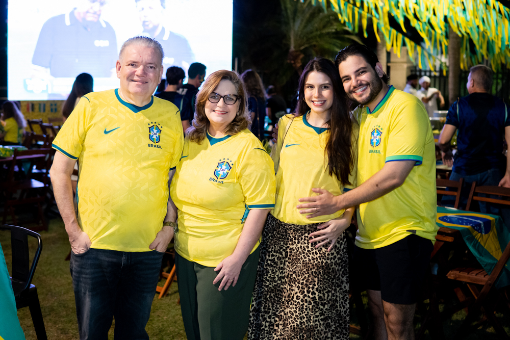 Pedro Jorge E Eveline Medeiros, Júlia Sanford E Pedro Jorge Medeiros
