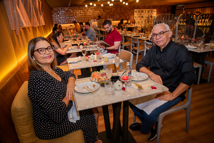 Rejane Oliveira E Elisio Santos
