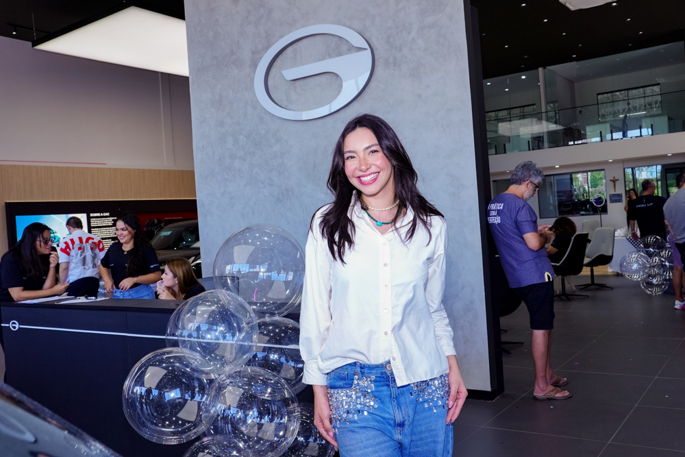 Sarah Farias (3)