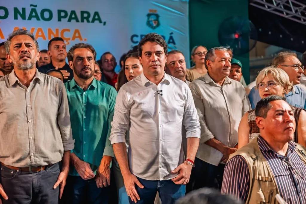 Elmano de Freitas e Júnior Mano