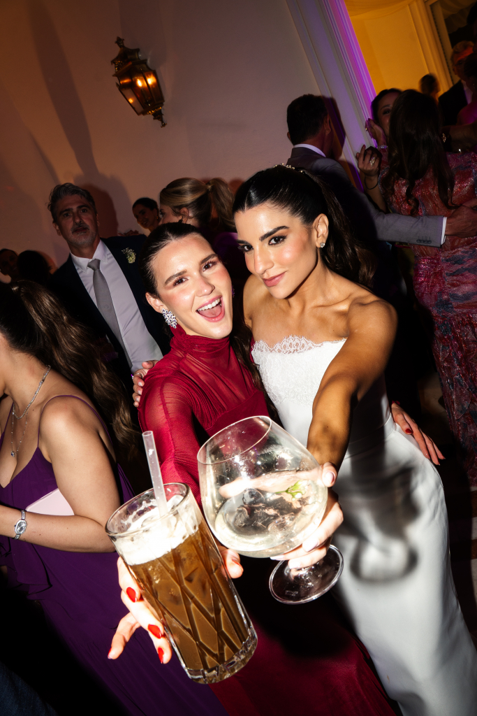 Taíssa Souto E Nicole Hissa