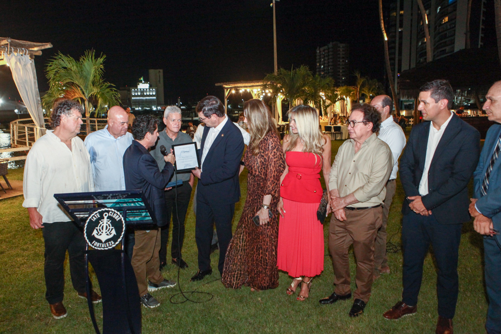 Título De Sócio Honorário A Cid Marconi (45)
