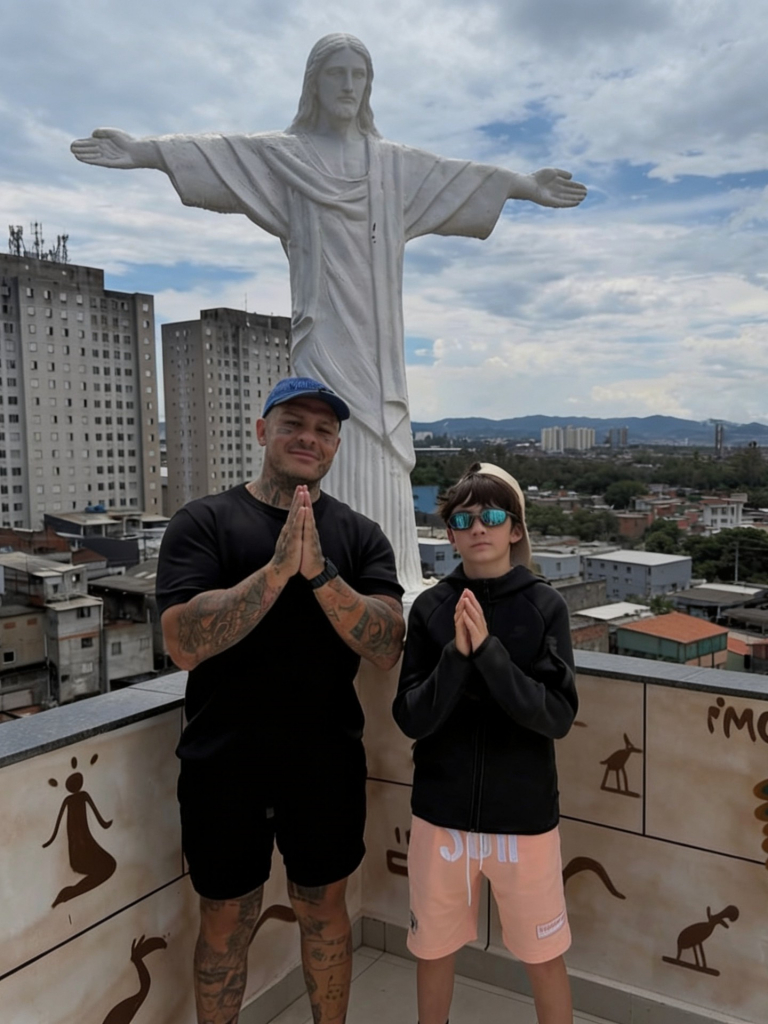 Toguro E João Pedro