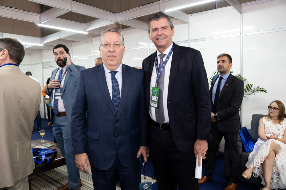 Valdomiro Távora E Juraci Muniz