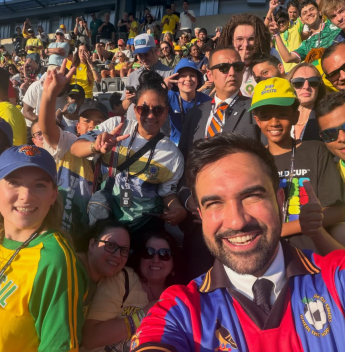 Prefeito de Nova York resgata Democracia Corinthiana e legado de Sócrates durante a Copa