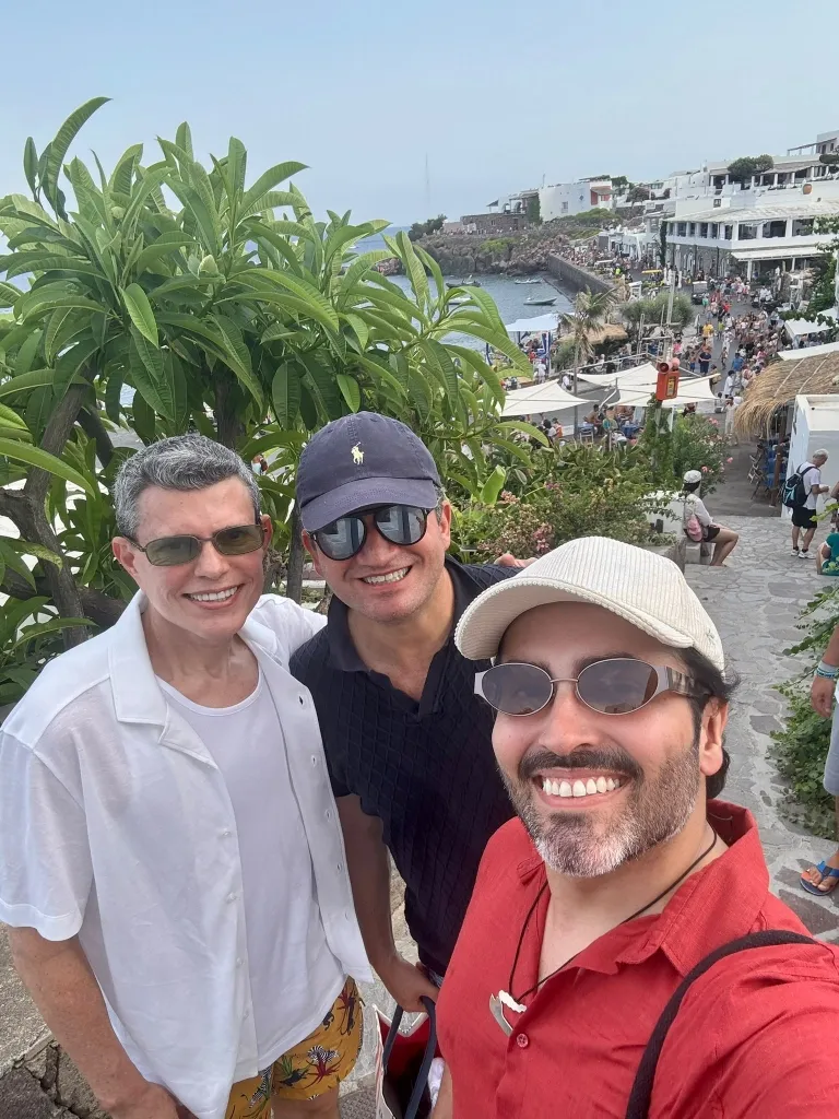 Abelardo Targino, David Moura Do Carmo E Fernando Targino Na Ilha De Panarea