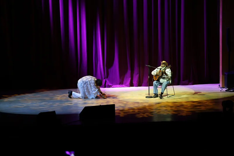 Apresentação Cênica Na Reabertura Do Teatro Castro Alves (2)