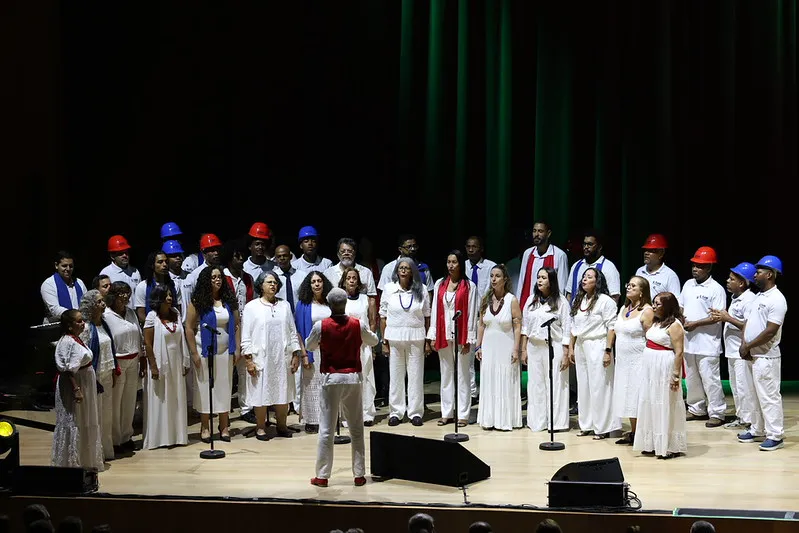 Apresentação Cênica Na Reabertura Do Teatro Castro Alves (3)