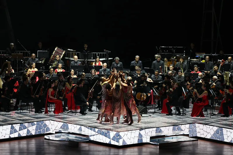 Apresentação Cênica Na Reabertura Do Teatro Castro Alves (4)