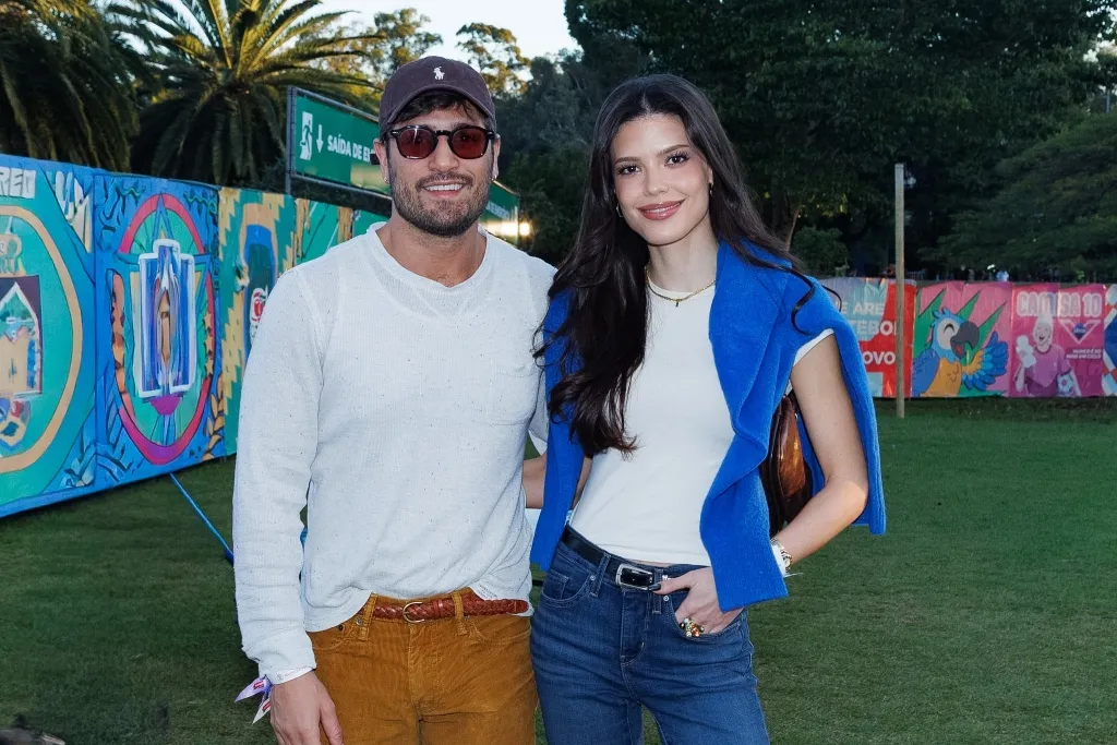 Daniel Rocha E Vitória Strada
