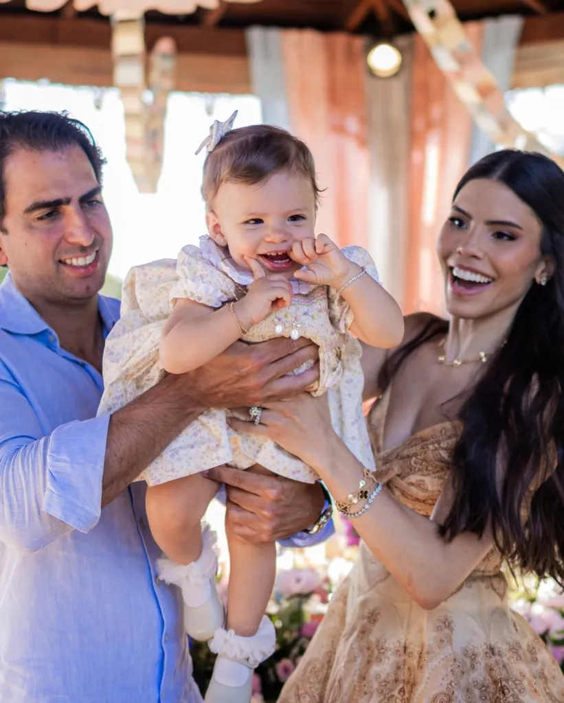 Filha De Maria Victória Salomão E Eugênio Carvalho Jr., Leona Ganhou Uma Festa Encantadora Com O (4)