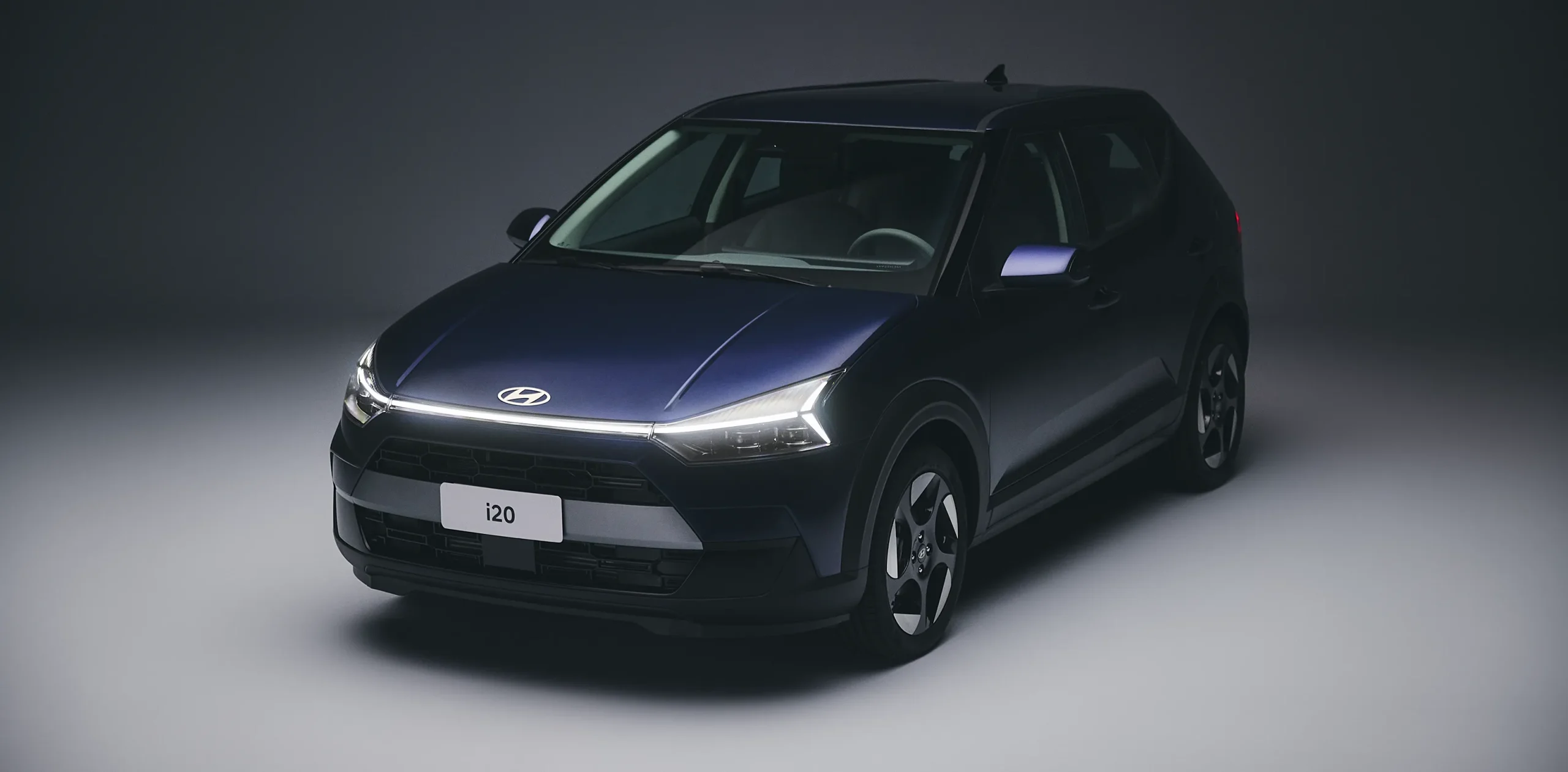 Hyundai aposta no i20 para ocupar espaço entre hatch e SUV no Brasil