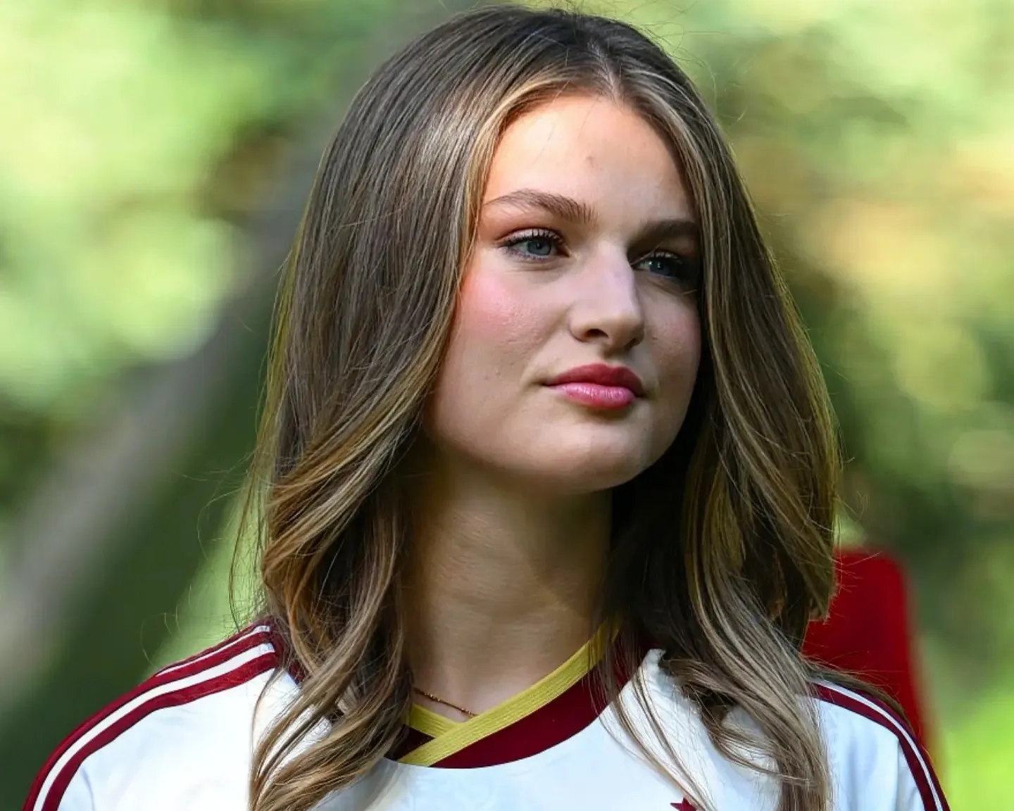 Símbolo da nova geração da monarquia espanhola, princesa Leonor celebra o bicampeonato mundial da Espanha