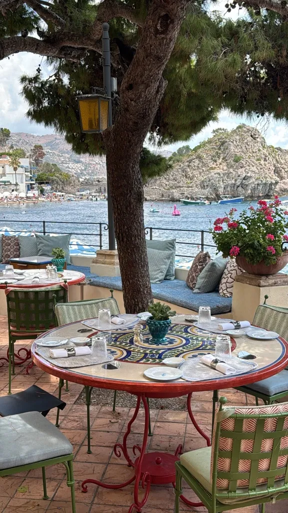 Sant’andrea . Belmond Em Taormina Mare