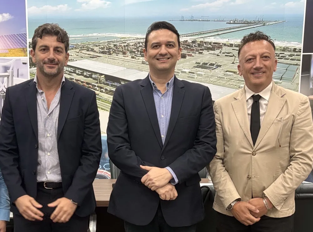 SDE articula eixo de internacionalização com polo multimodal e missão europeia