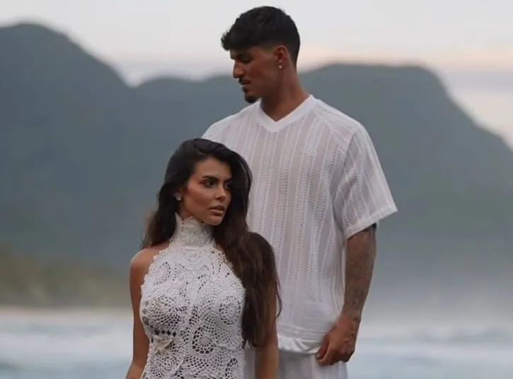 Gabriel Medina e Isabella Arantes oficializam a união hoje e encantam com ensaio pré-wedding