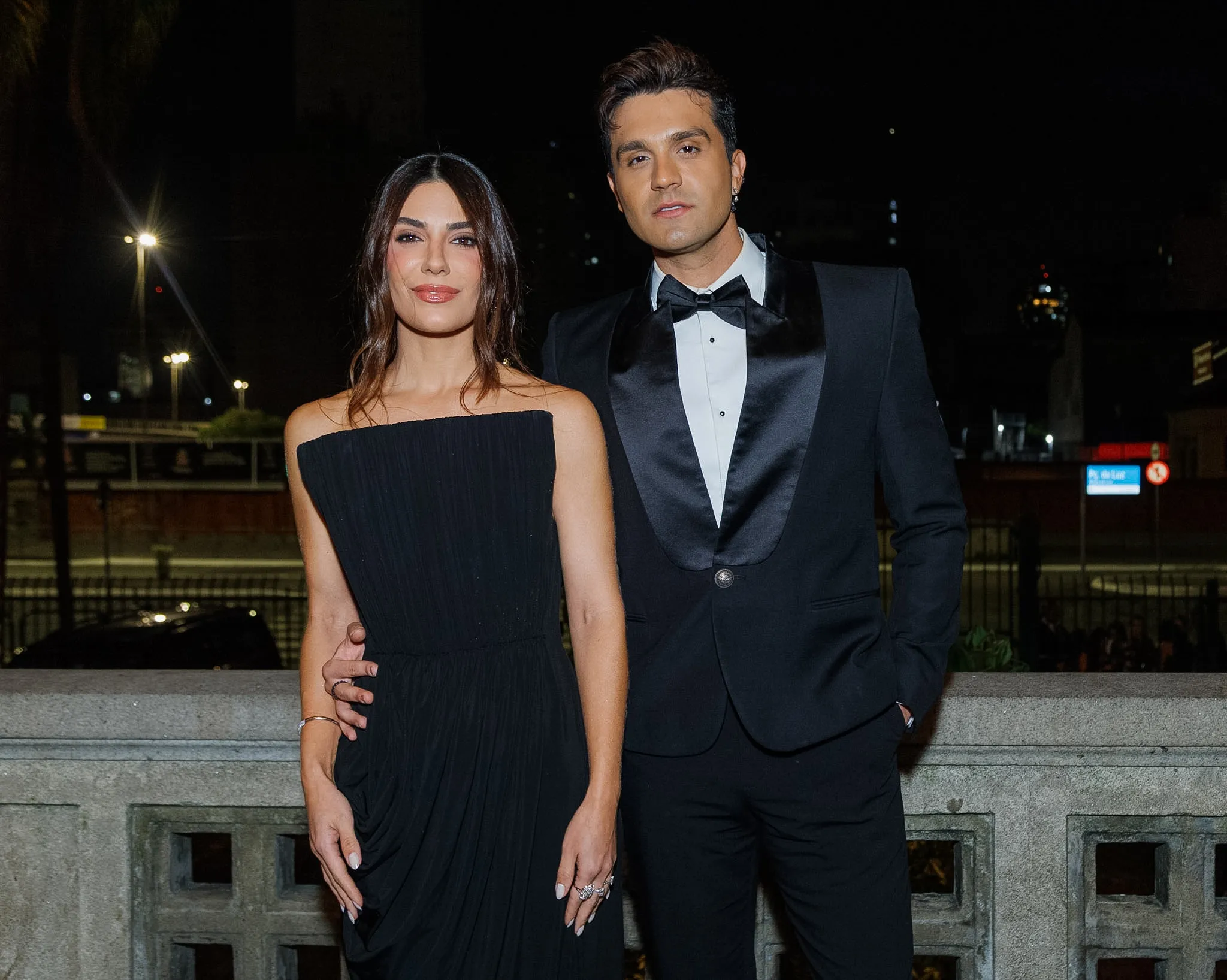 Luan Santana celebra 19 anos de carreira em noite de gala na Pinacoteca de São Paulo