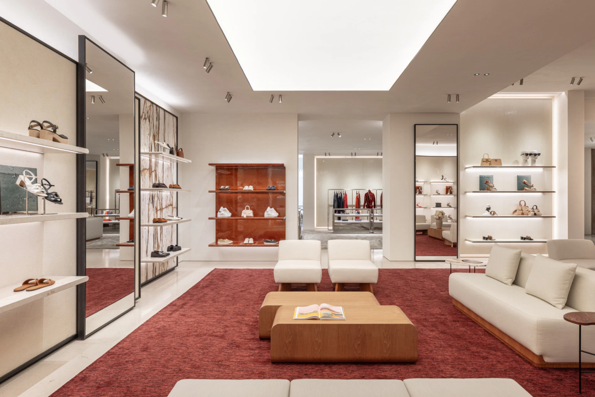 Ferragamo reinventa sua flagship na Rodeo Drive como uma residência italiana contemporânea